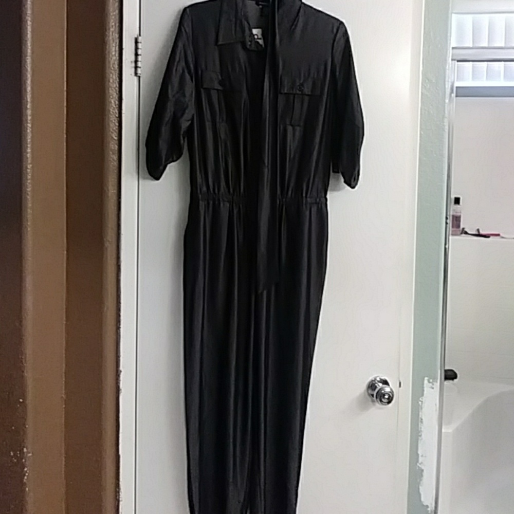 One piece jump suit